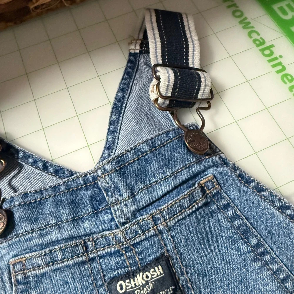 Oshkosh Bgosh Navy Strap Shortalls Overalls Boy 4T denim Cotton retro summer